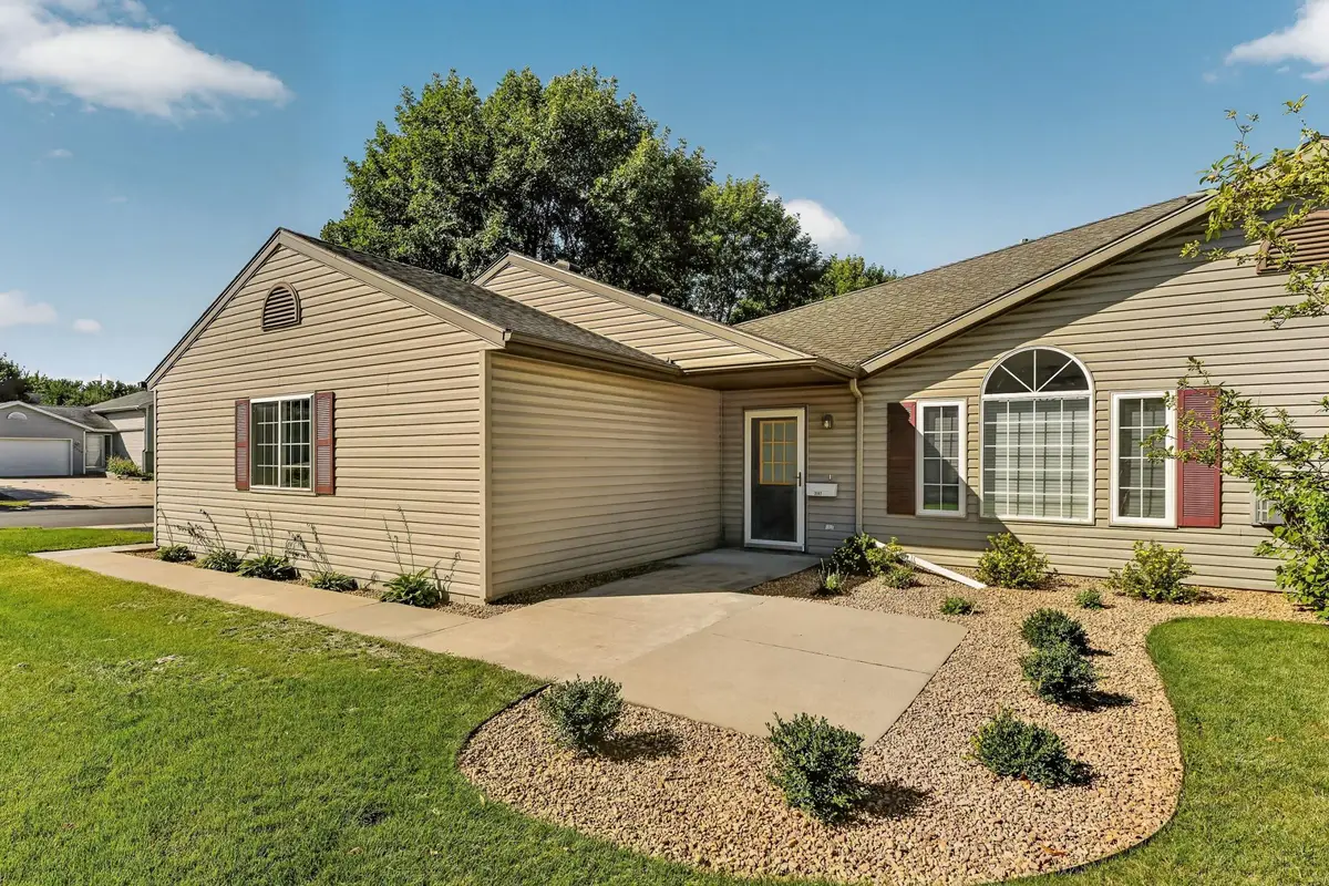 3307 48th Street Nw, Rochester, MN 55901 - #1