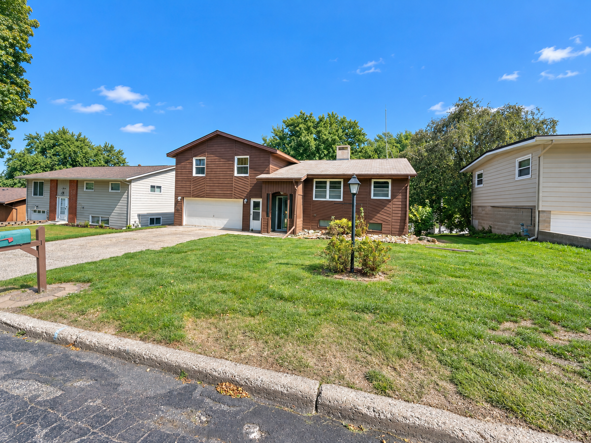 610 West Street, Jackson, MN 56143 - #1