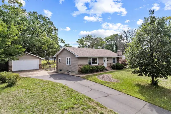 10143 Cottonwood Street Nw, Coon Rapids, MN 55448