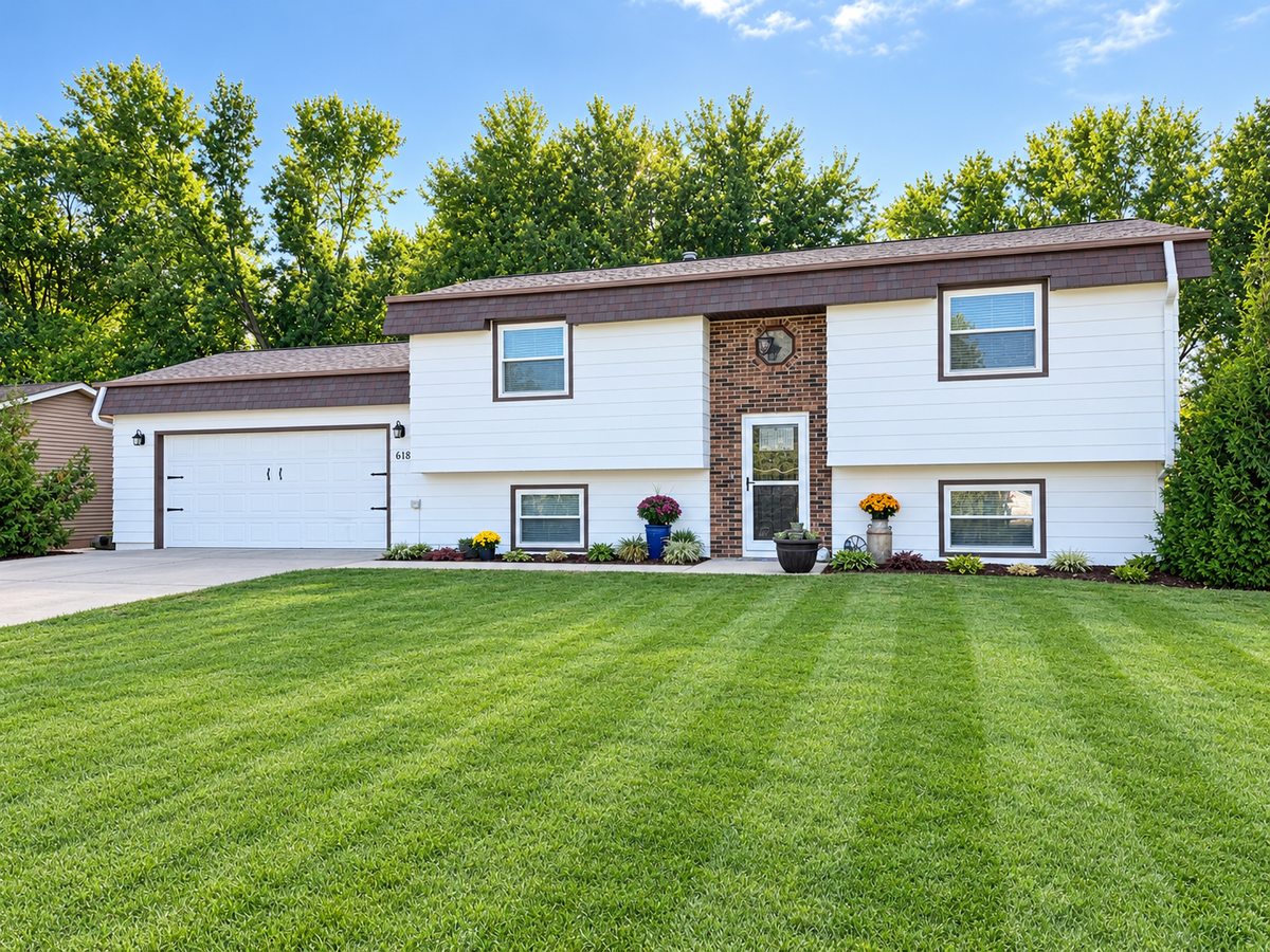 615 7th Avenue Ne, Stewartville, MN 55976 - #1