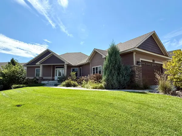 1614 Quie Lane, Northfield, MN 55057