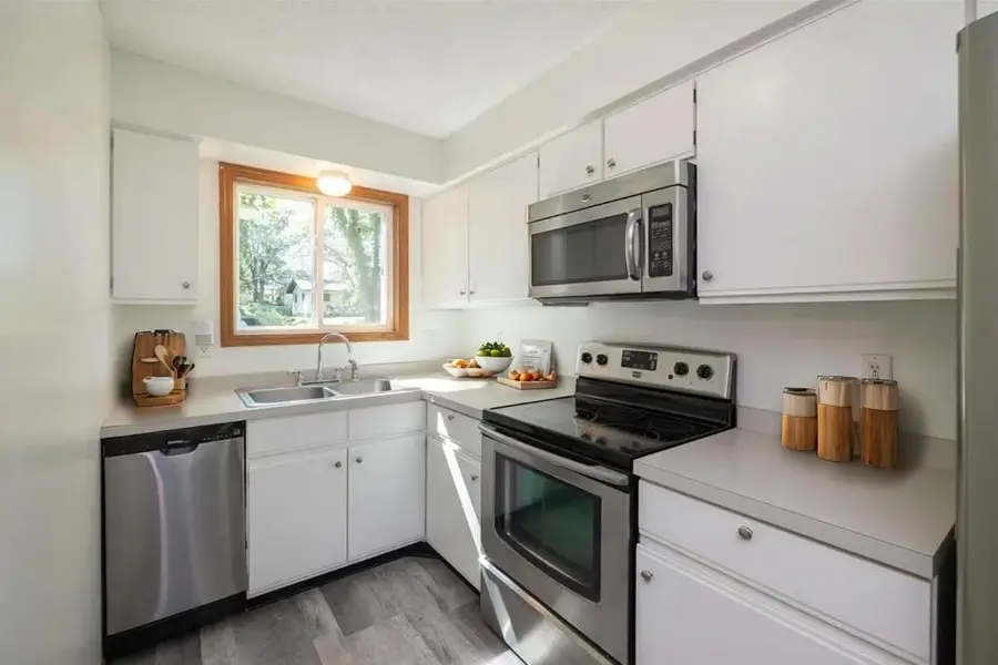 353 Belvidere Street E #353B, Saint Paul, MN 55107 - #3