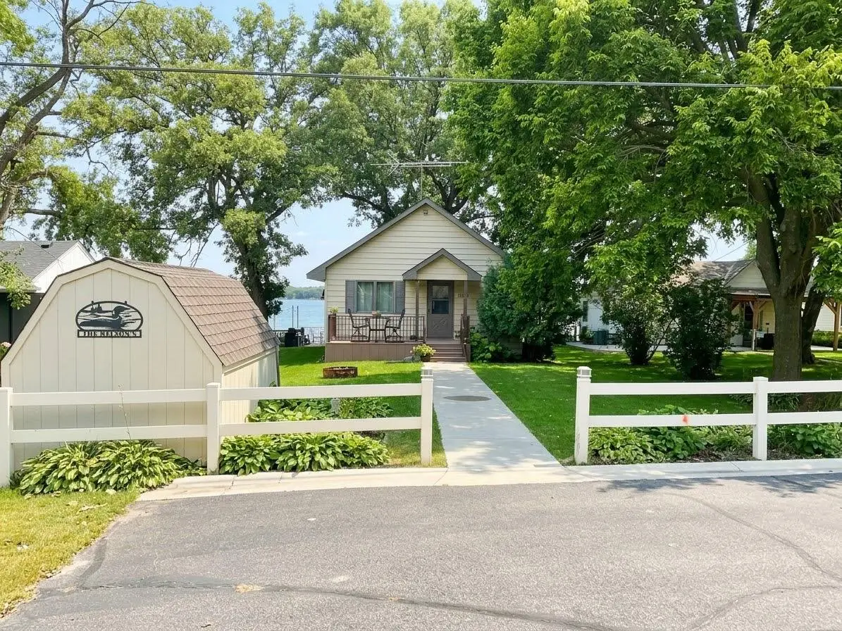 9061 Ingram Avenue Nw, Annandale, MN 55302 - #1