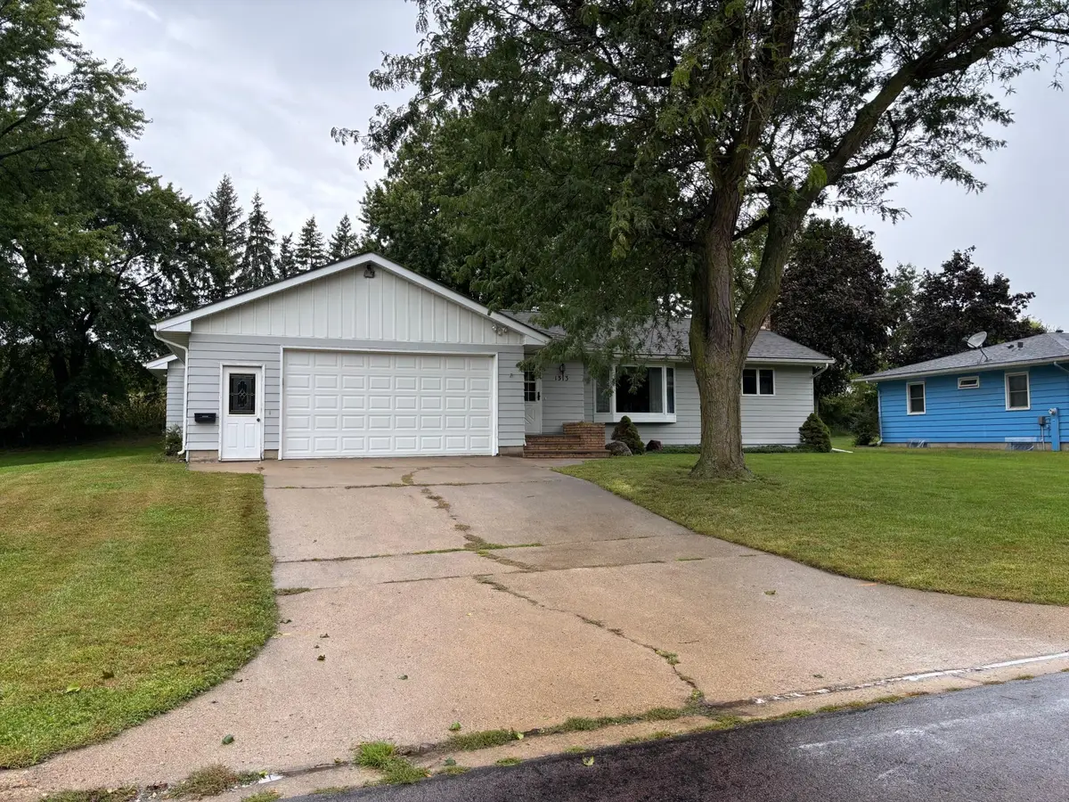 1313 Holland Street, Fairmont, MN 56031 - #1