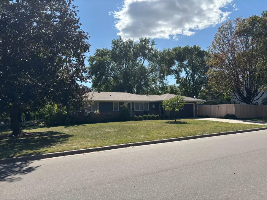 2508 34th Avenue Ne, Saint Anthony, MN 55418 - #2
