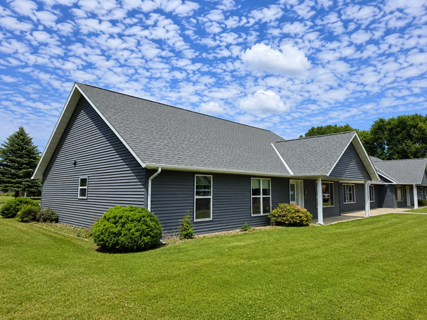 1806 E Lincoln Avenue, Montevideo, MN 56265