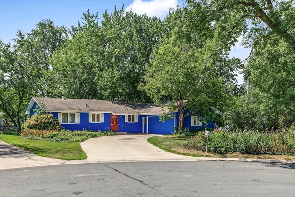 4738 Decatur Place N, New Hope, MN 55428
