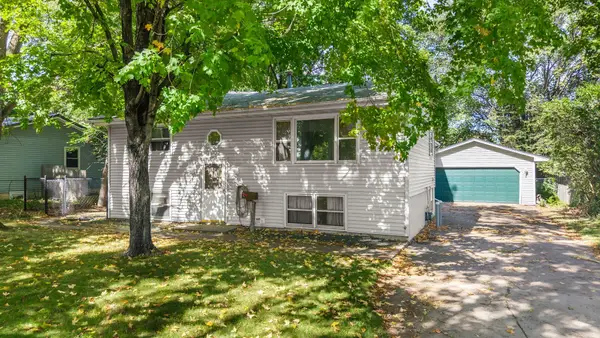 324 11th Avenue Sw, Cambridge, MN 55008