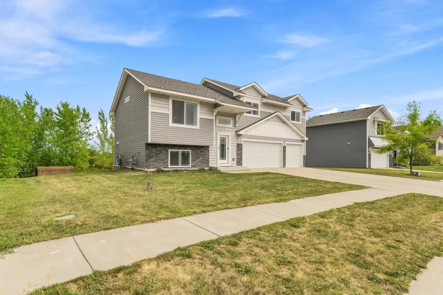 645 Highview Loop Se, Pine City, MN 55063 - #2
