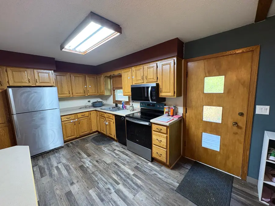 520 7th Street N, Breckenridge, MN 56520 - #3