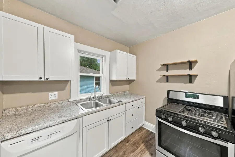 116 High Ave Avenue, Gaylord, MN 55334 - #3