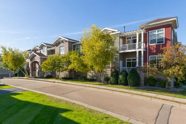 9630 Independence Circle #103, Chanhassen, MN 55317