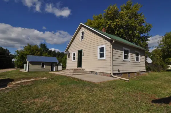 10 Hillside Avenue Nw, Akeley, MN 56433