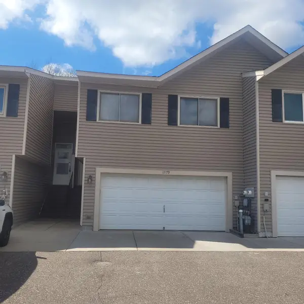 12779 82nd Place N, Maple Grove, MN 55369