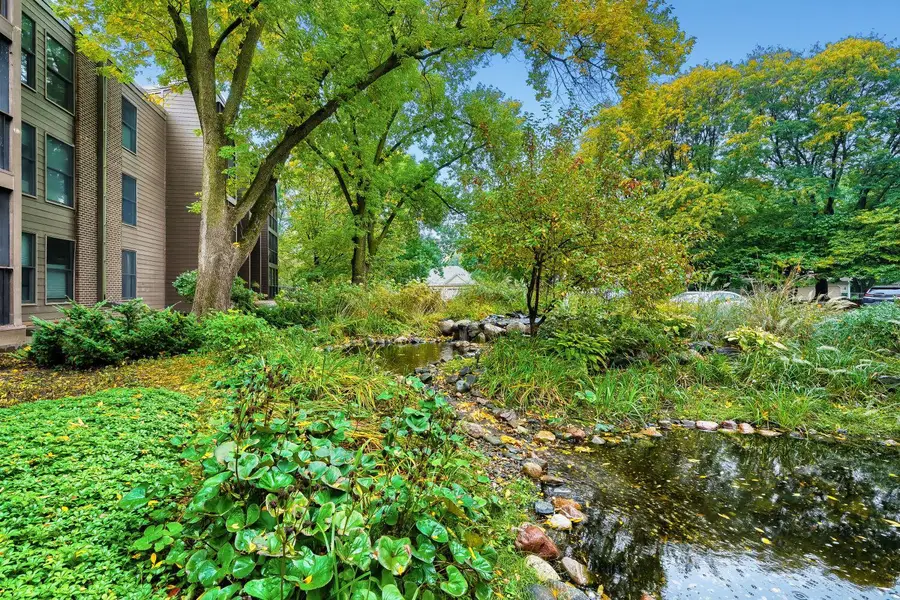8441 Irwin Road #106, Bloomington, MN 55437 - #2