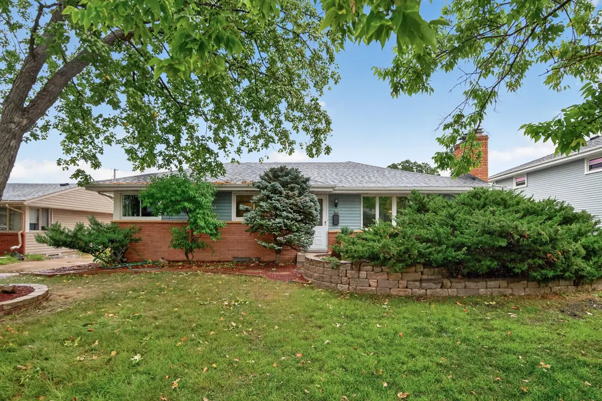 6221 Thomas Avenue S, Richfield, MN 55423 - #1