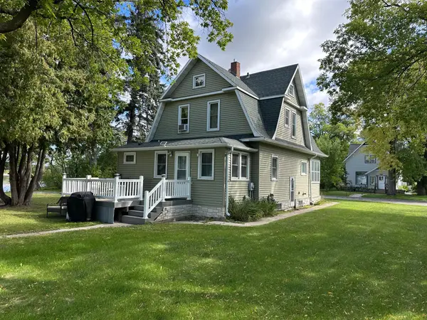 115 Conley Avenue N, Thief River Falls, MN 56701