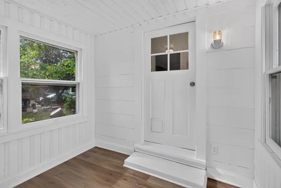 3667 W Broadway Avenue, Robbinsdale, MN 55422 - #2