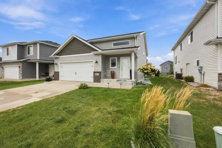 4541 13th Street S, Moorhead, MN 56560 - #2