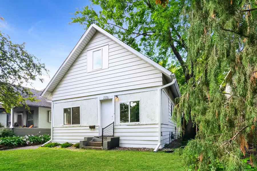 719 W 40th Street, Minneapolis, MN 55409 - #2