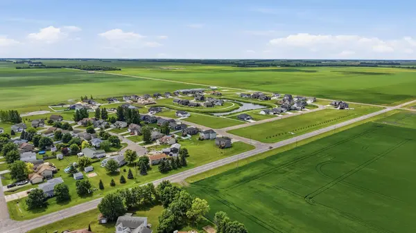 303 Northview Drive Sw, Glyndon, MN 56547