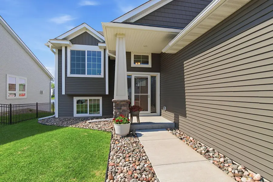 2802 213th Street W, Farmington, MN 55024 - #2