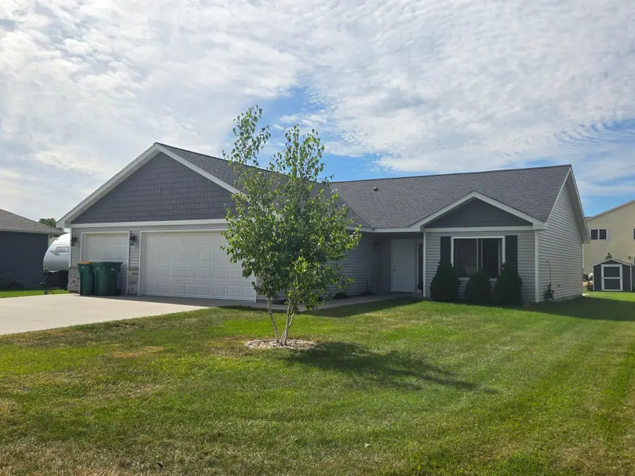 124 Kenna Drive, Le Sueur, MN 56058 - #2