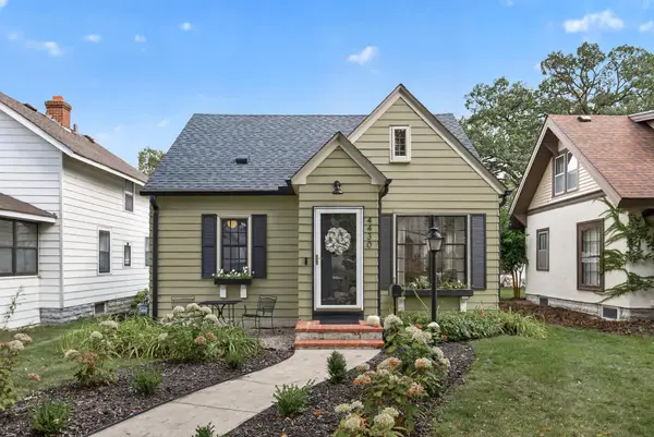 4430 Oliver Avenue N, Minneapolis, MN 55412