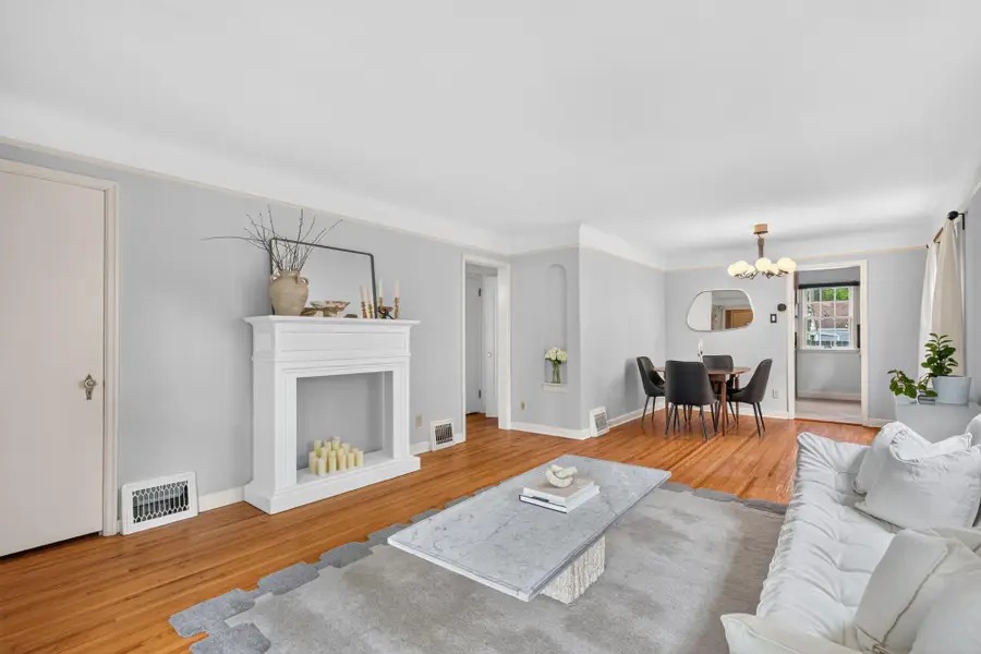4430 Oliver Avenue N, Minneapolis, MN 55412 - #3