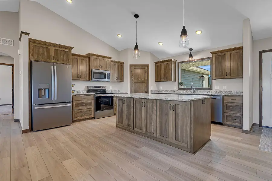 1942 68th Avenue N, Saint Cloud, MN 56303 - #3