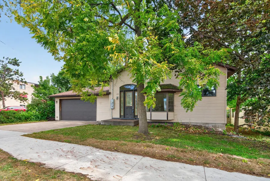 412 Hazel Street N, Saint Paul, MN 55119 - #3