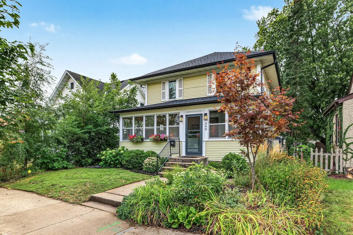 340 6th Avenue S, South Saint Paul, MN 55075 - #1
