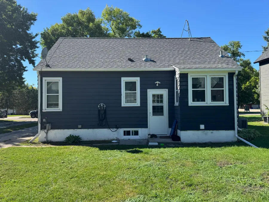 1137 6th Street, Granite Falls, MN 56241 - #3