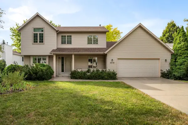 2616 39th Avenue S, Fargo, ND 58104