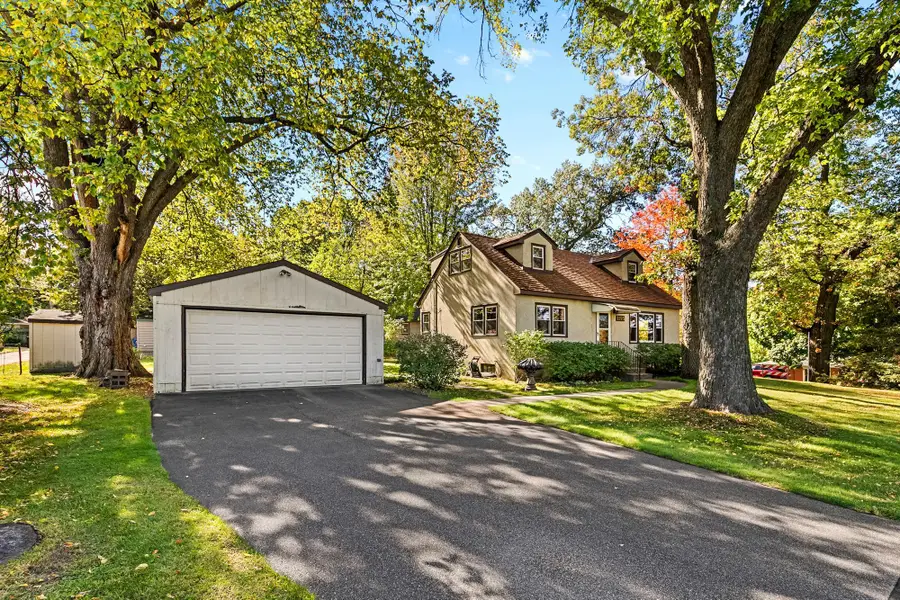 1195 7th Street Nw, New Brighton, MN 55112 - #2