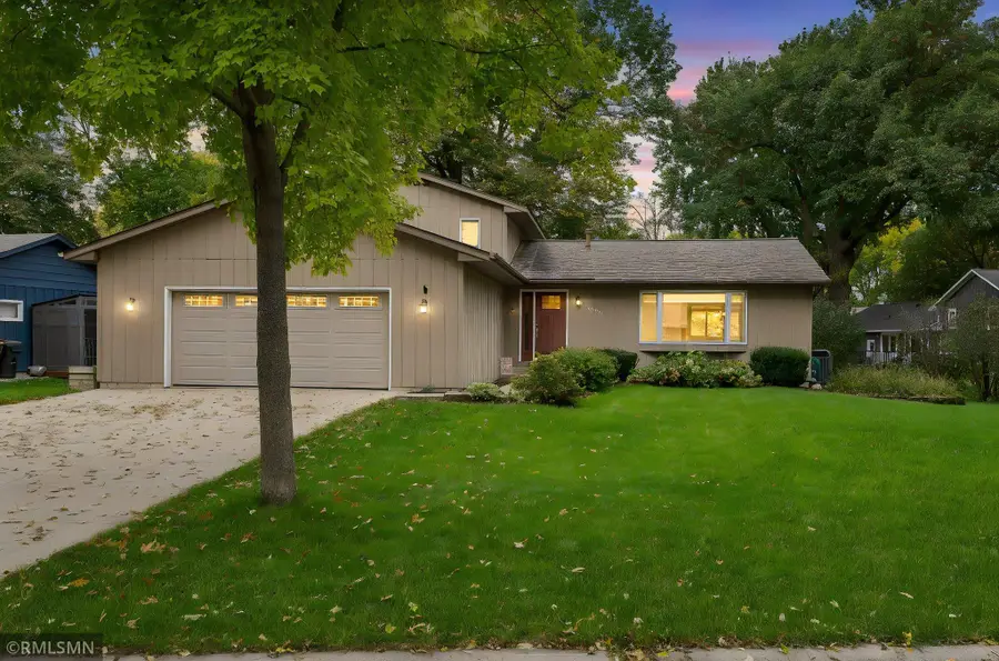 1003 Shady Oak Drive, North Mankato, MN 56003 - #2