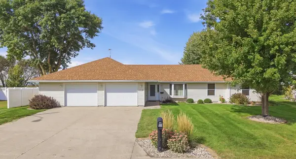 474 10th Avenue Sw, Wells, MN 56097