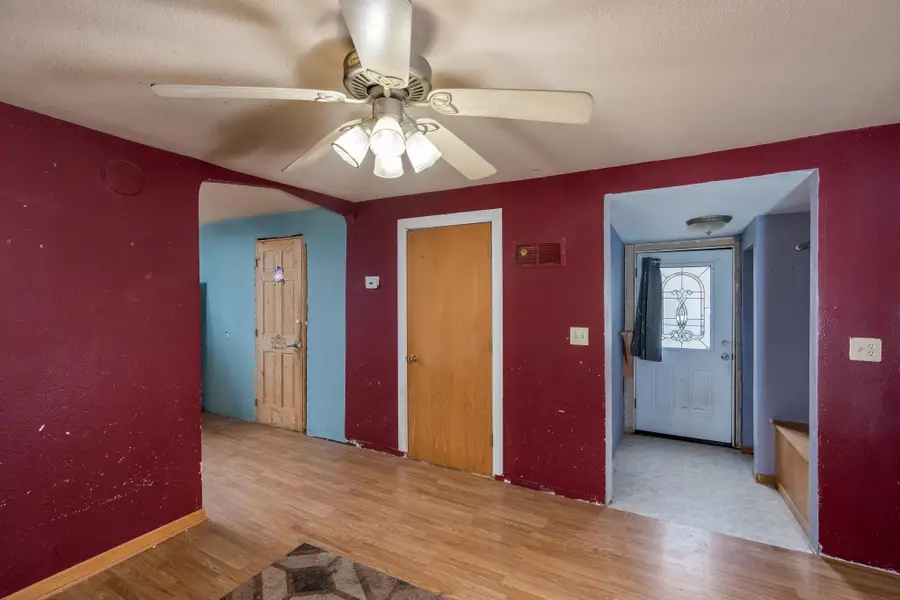 315 Hoosac Street E, Waterville, MN 56096 - #2
