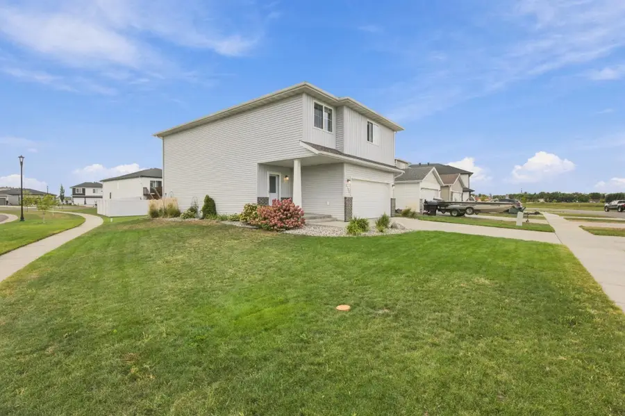 2114 65th Avenue S, Fargo, ND 58104 - #2