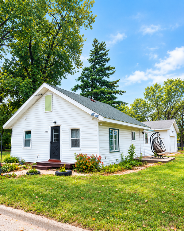 327 11th Street S, Sauk Rapids, MN 56379