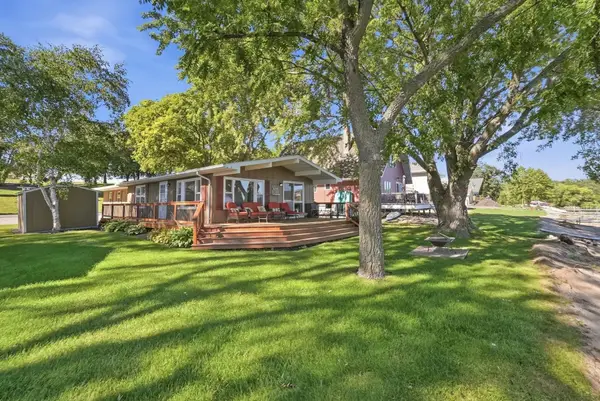 22129 53rd Street Nw, Sunburg, MN 56289