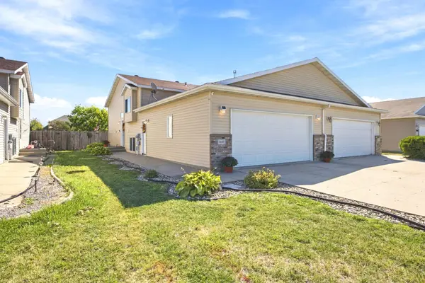 3600 11th Street S, Moorhead, MN 56560
