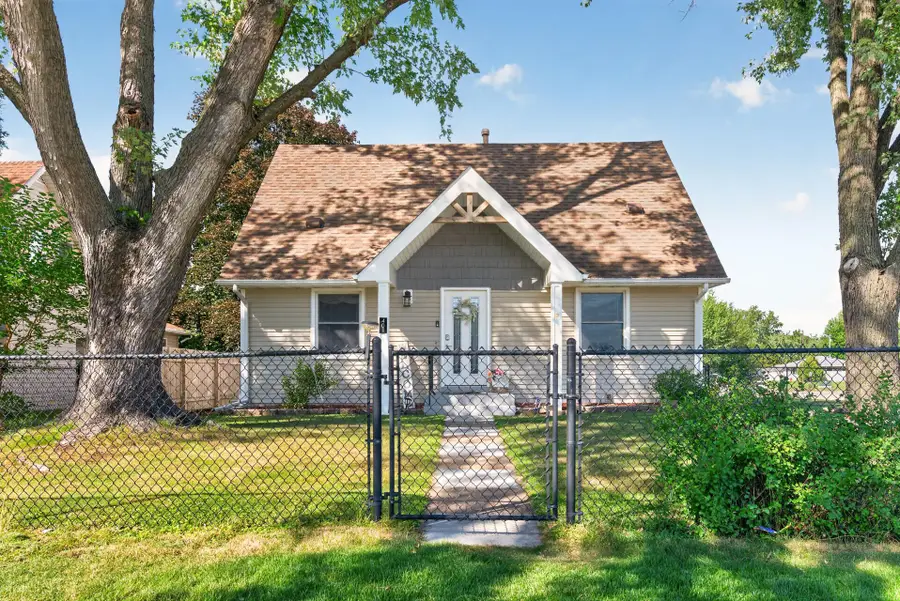 401 108th Lane Nw, Coon Rapids, MN 55448 - #2