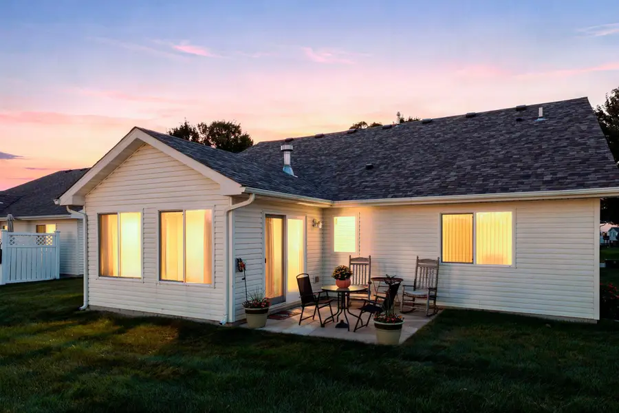 2333 Cleveland Lane S, Cambridge, MN 55008 - #2