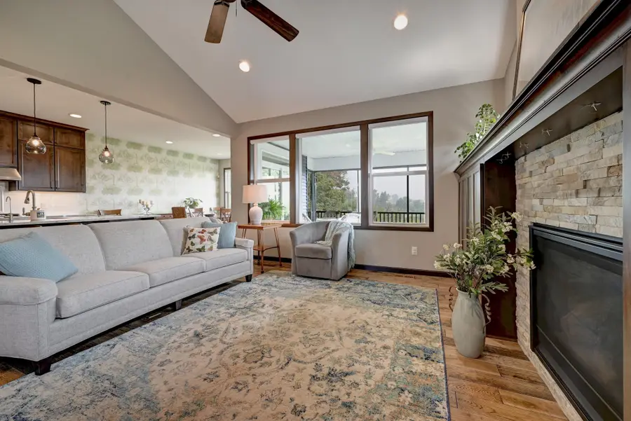 3514 Cove Point Circle Nw, Prior Lake, MN 55372 - #2