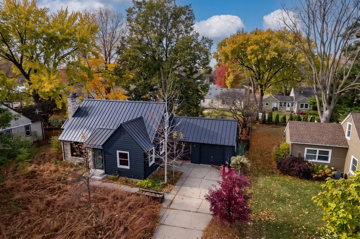3607 Zenith Avenue N, Robbinsdale, MN 55422 - #1