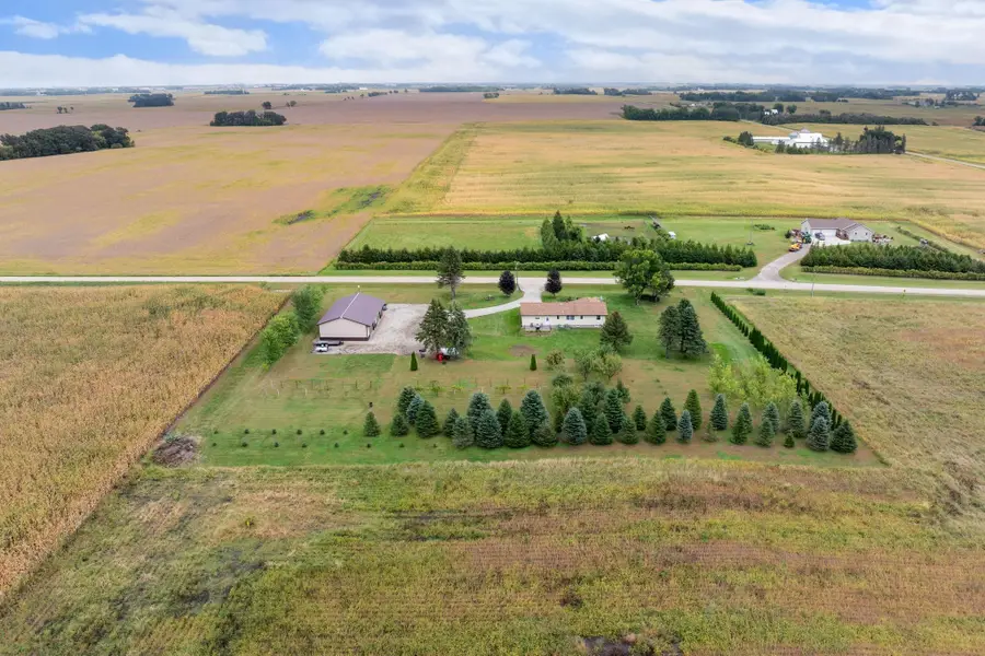 4604 SE 64th Avenue, Claremont, MN 55924 - #3