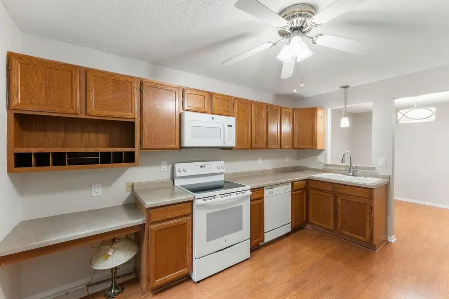 10924 Rhode Island Avenue S, Bloomington, MN 55438 - #2
