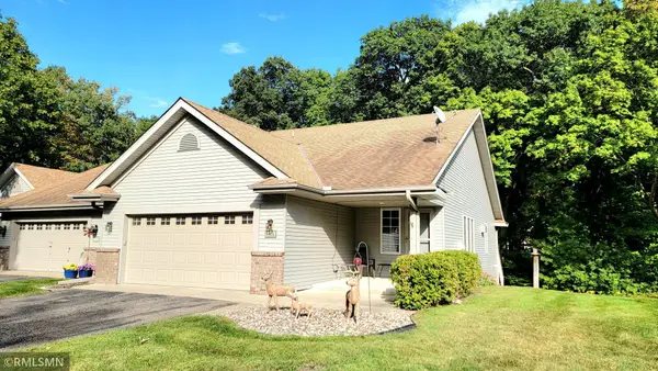 1374 Field Creek Circle, Victoria, MN 55386