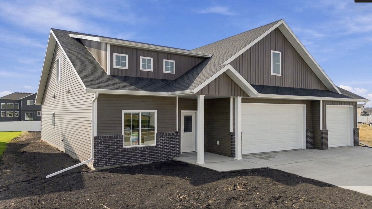 8439 61st Street S, Horace, ND 58047 - #1